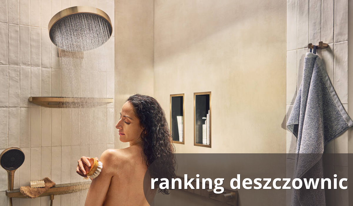 ranking deszczownic &ndash; nowoczesna deszczownica prysznicowa z dużą głowicą w eleganckiej łazience